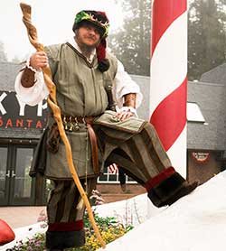 Northwoods Characters - King Celwyn Claus - SkyPark at Santa