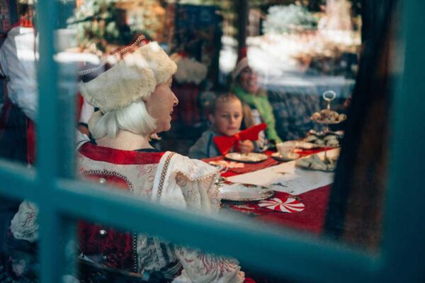 Special Holiday Experiences - Tea with Mrs. Claus - SkyPark at Santa's Village